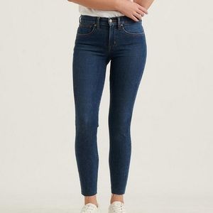 Mid Rise Ava Skinny Jean